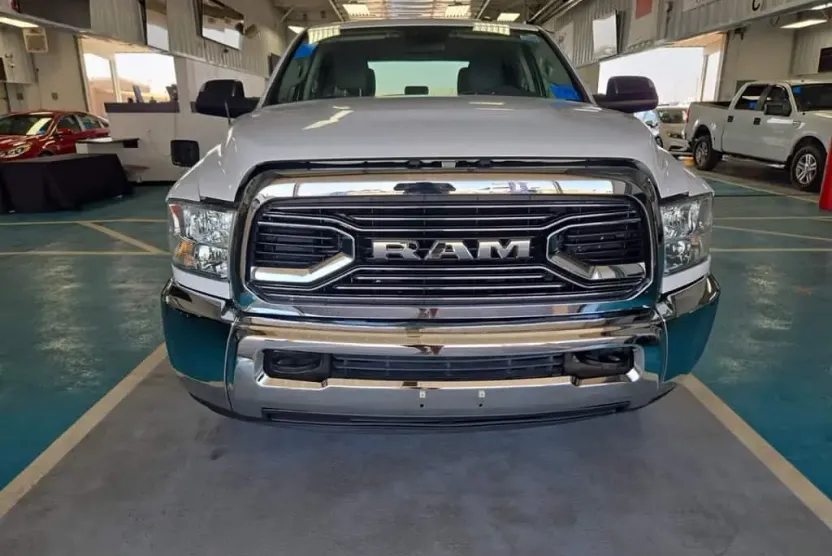 2017 Ram 2500 ST photo 1