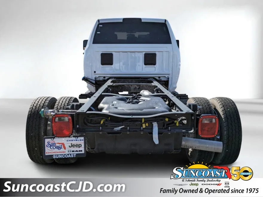 2024 Ram 5500 photo 1