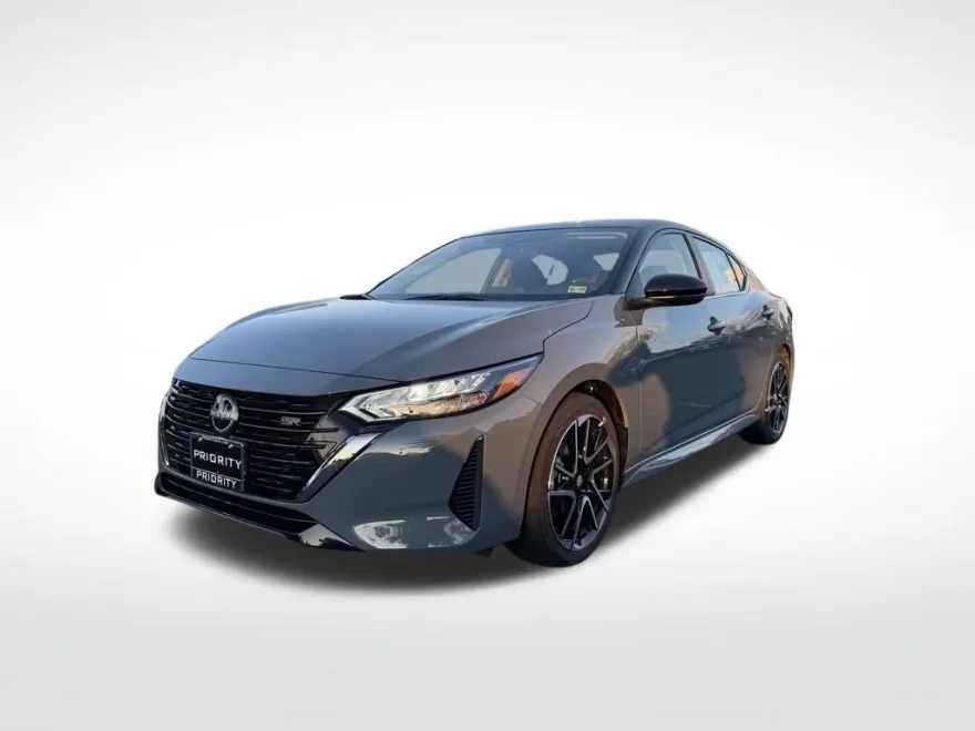 2025 Nissan Sentra SR photo 1