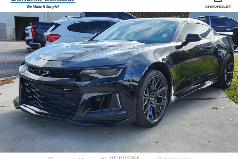 2017 Chevrolet Camaro ZL1 photo 1
