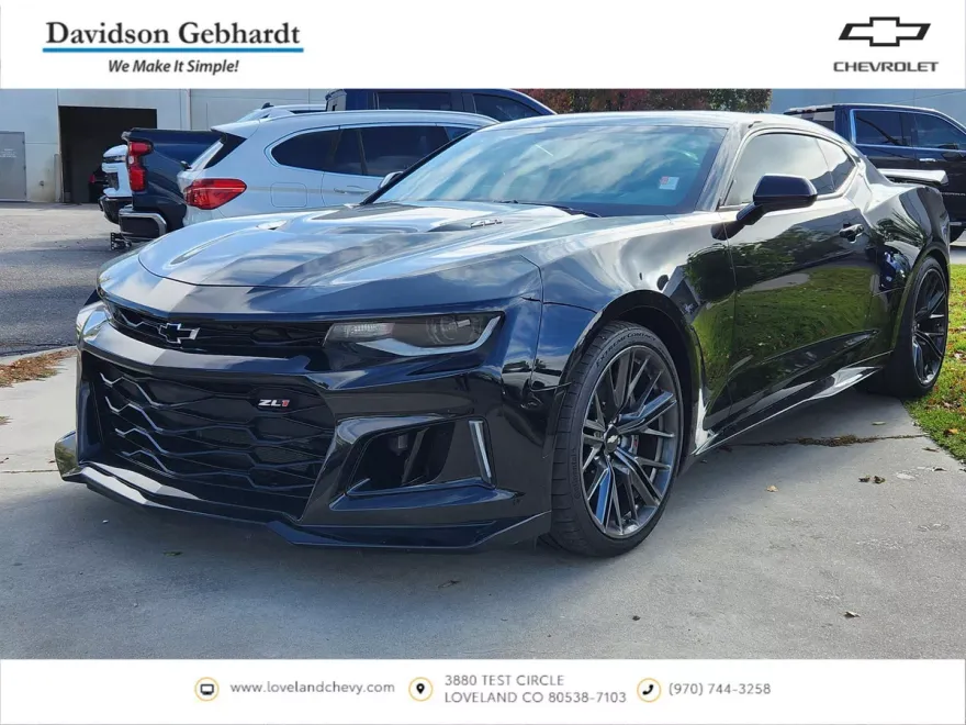 2017 Chevrolet Camaro ZL1 photo 1