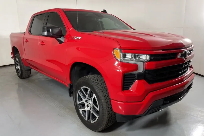 2022 Chevrolet Silverado 1500 RST photo 1