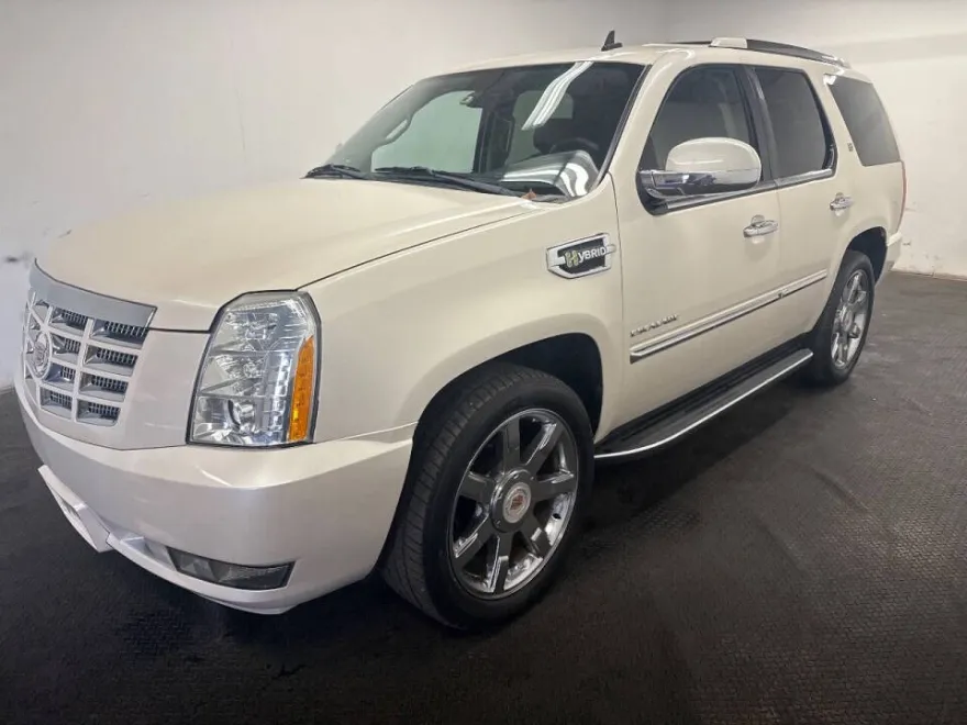 2012 Cadillac Escalade Base photo 1