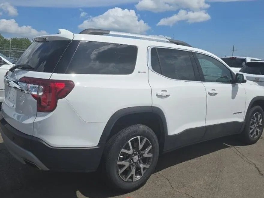 2023 Gmc Acadia SLE photo 1