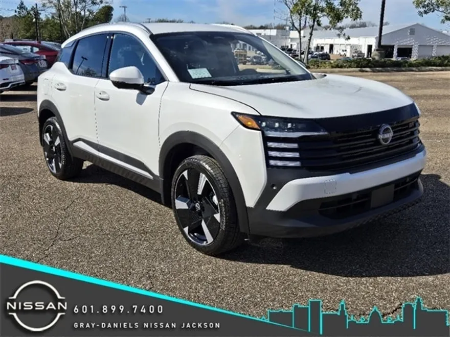 2025 Nissan Kicks SR photo 1