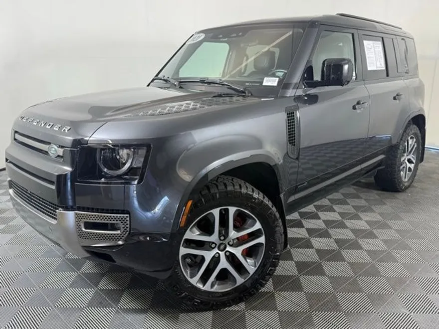 2021 Land Rover Defender 110 photo 1