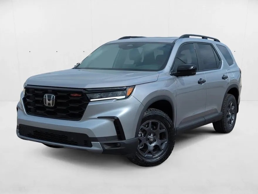 2025 Honda Pilot TrailSport photo 1