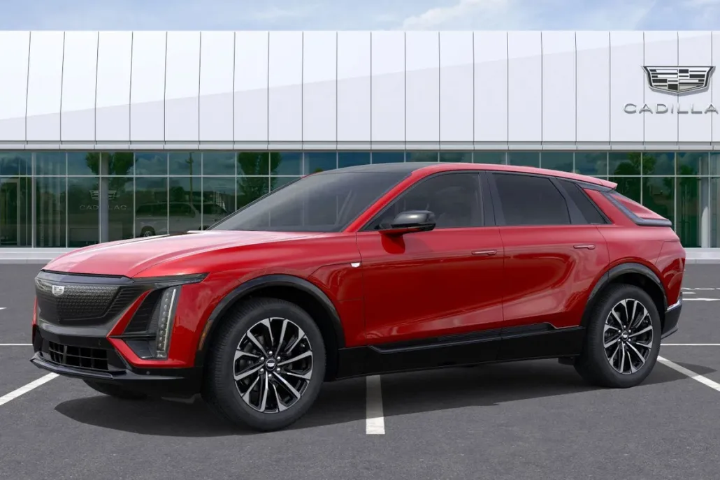 2026 Cadillac Lyriq Sport photo 1