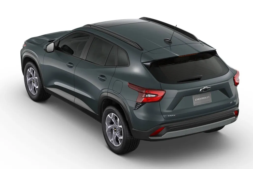 2026 Chevrolet Trax LT photo 1