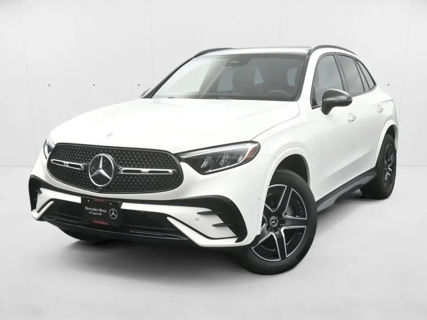 2025 Mercedes Benz GLC 300 4MATIC photo 1