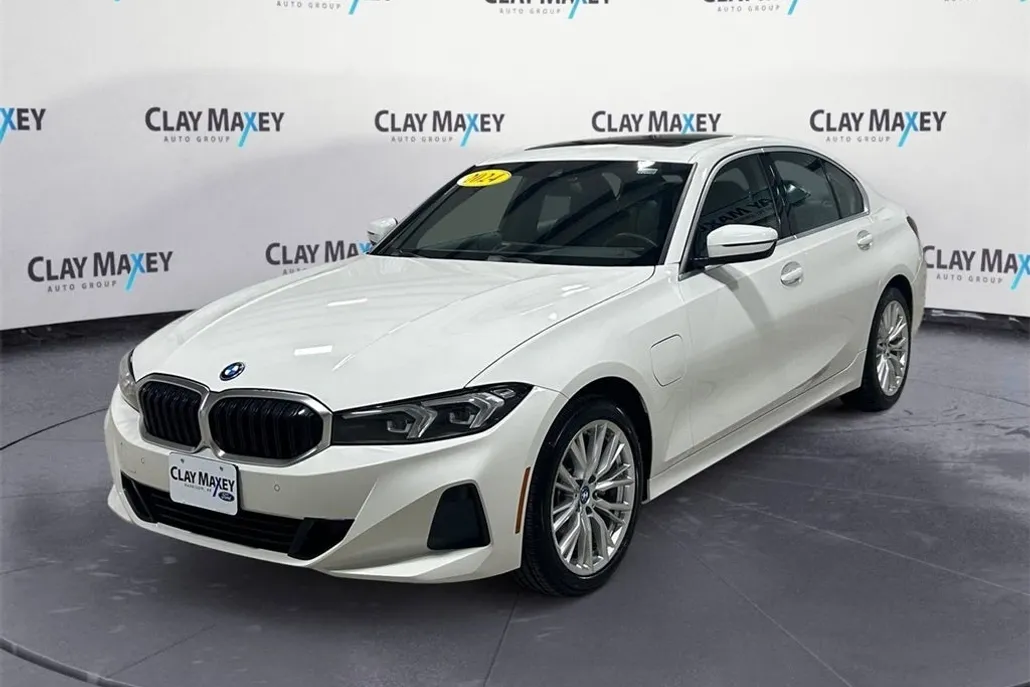 2024 Bmw 330e xDrive photo 1