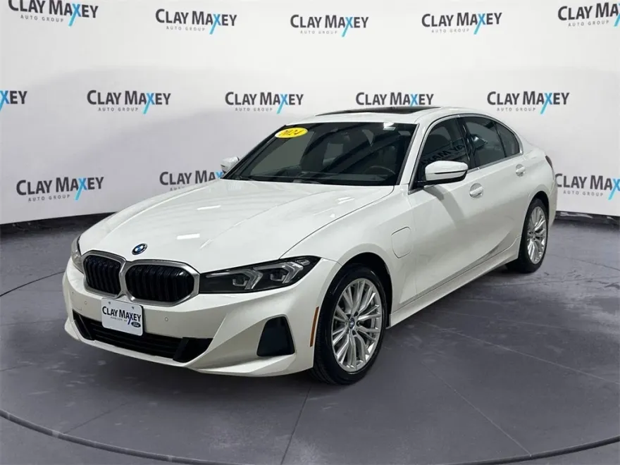 2024 Bmw 330e xDrive photo 1