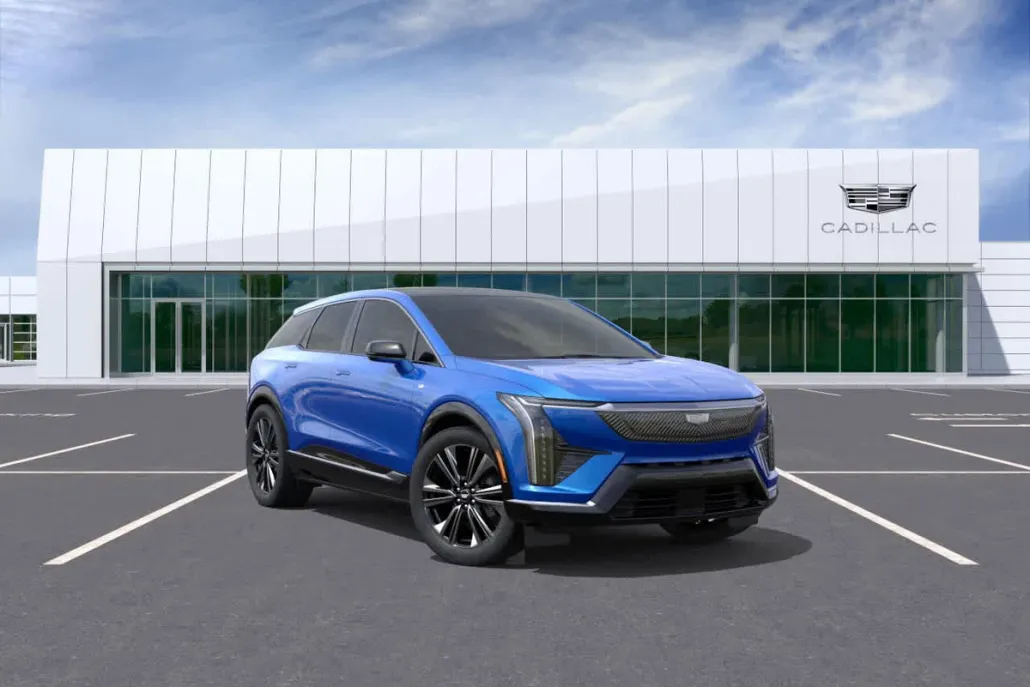 2025 Cadillac Optiq Luxury photo 1