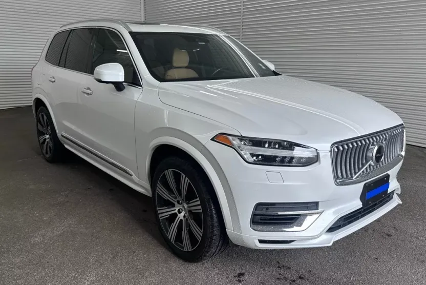2021 Volvo XC90 Recharge T8 Inscription photo 1