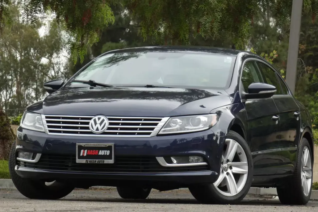 2015 Volkswagen CC 2.0T Sport photo 1