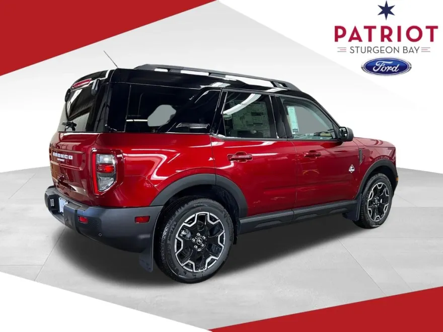 2025 Ford Bronco Sport Outer Banks photo 1