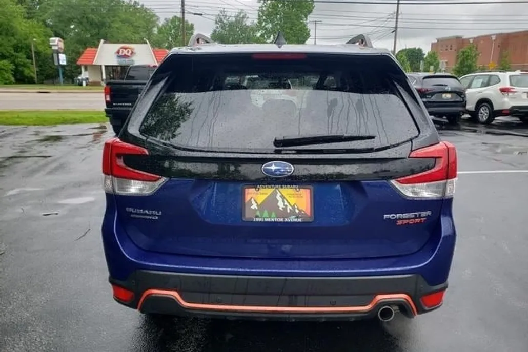 2024 Subaru Forester Sport photo 1