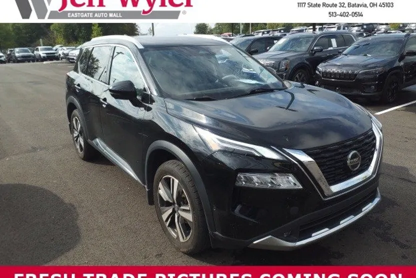 2021 Nissan Rogue Platinum photo 1