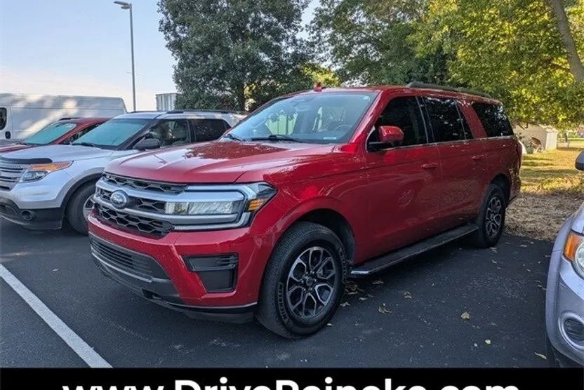 2022 Ford Expedition MAX XLT photo 1