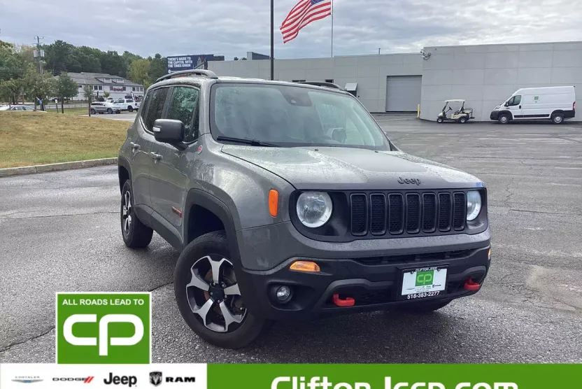 2021 Jeep Renegade Trailhawk photo 1