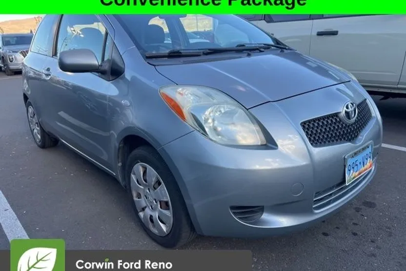2008 Toyota Yaris Base photo 1