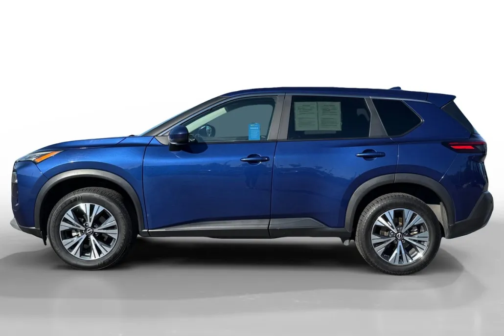 2023 Nissan Rogue SV photo 1