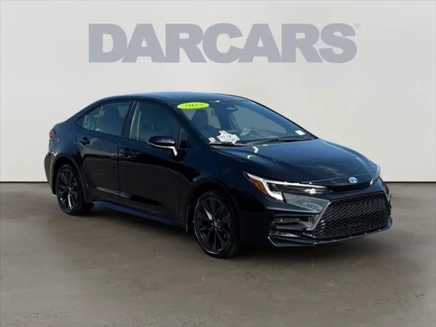 2025 Toyota Corolla Hybrid SE photo 1