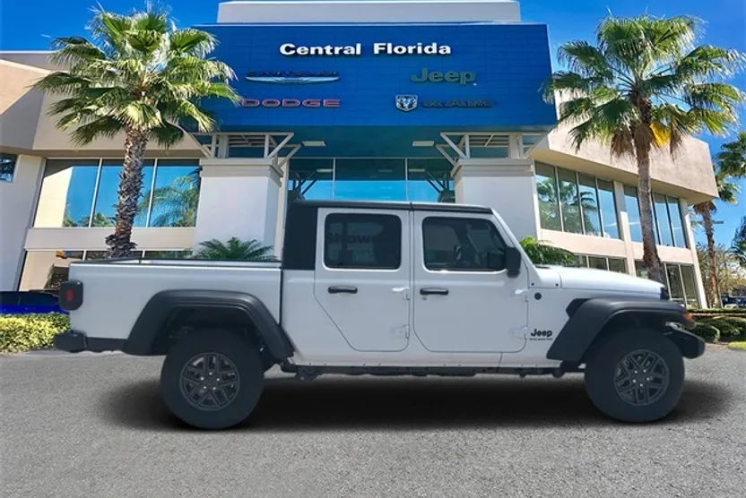 2025 Jeep Gladiator Sport photo 1