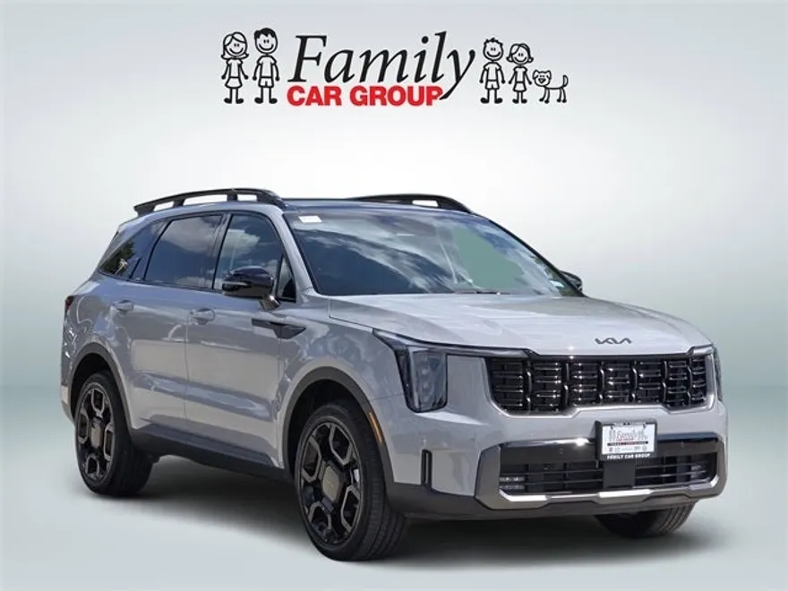 2025 Kia Sorento X-Line EX photo 1