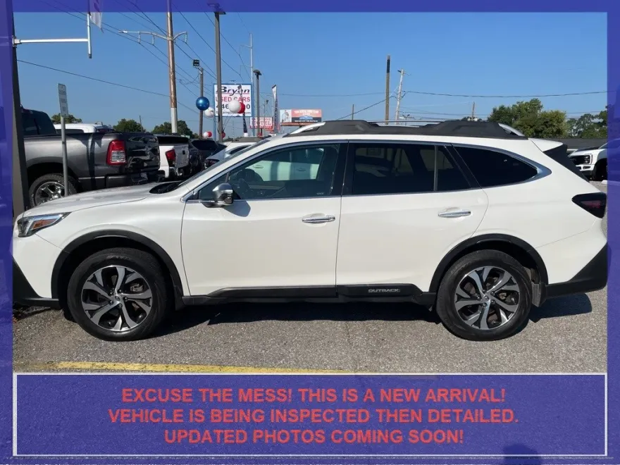 2021 Subaru Outback Touring photo 1