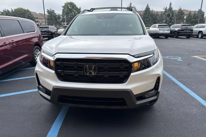 2024 Honda Ridgeline RTL photo 1