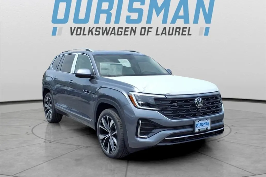 2025 Volkswagen Atlas SE Premium R-Line photo 1