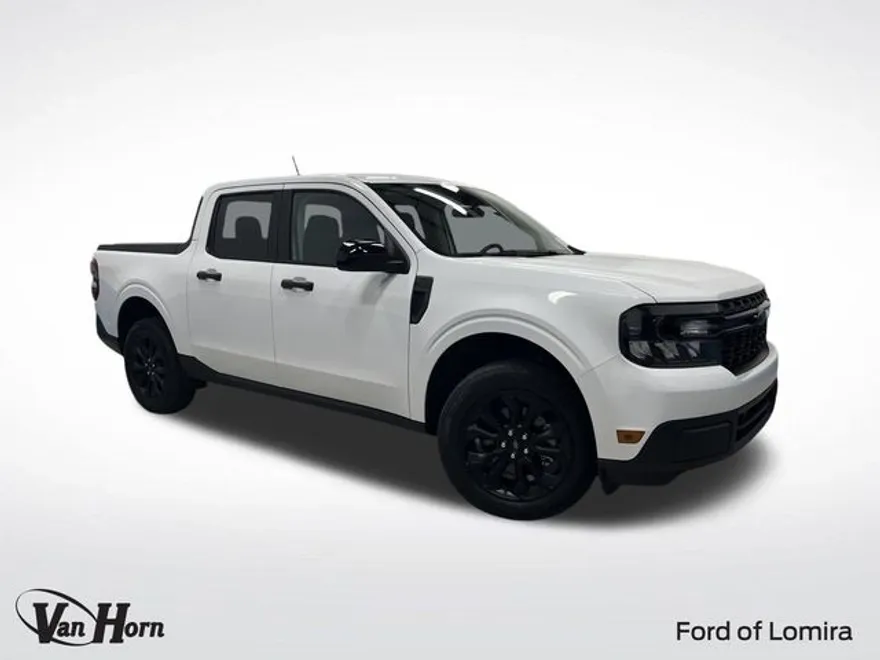2024 Ford Maverick XLT photo 1