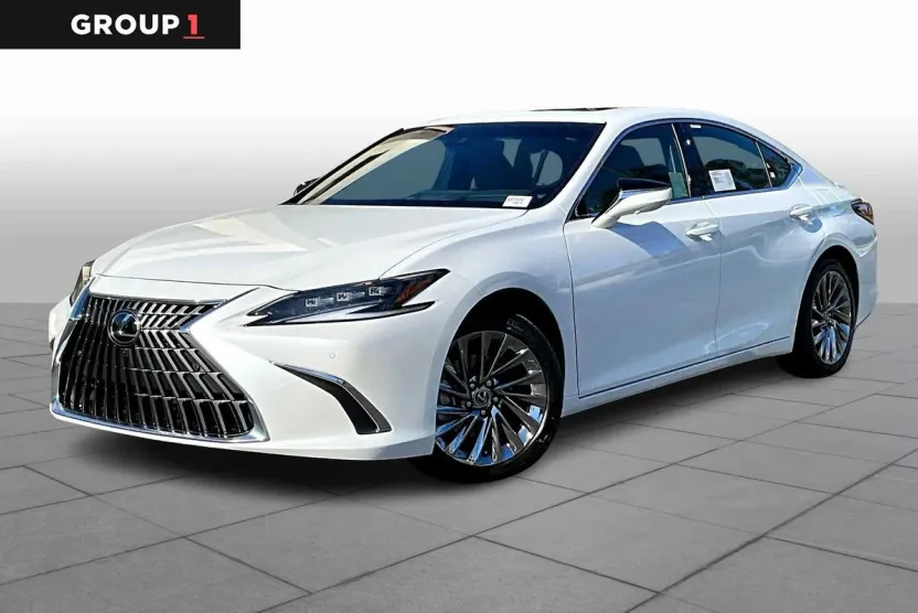 2025 Lexus ES 300h Luxury photo 1
