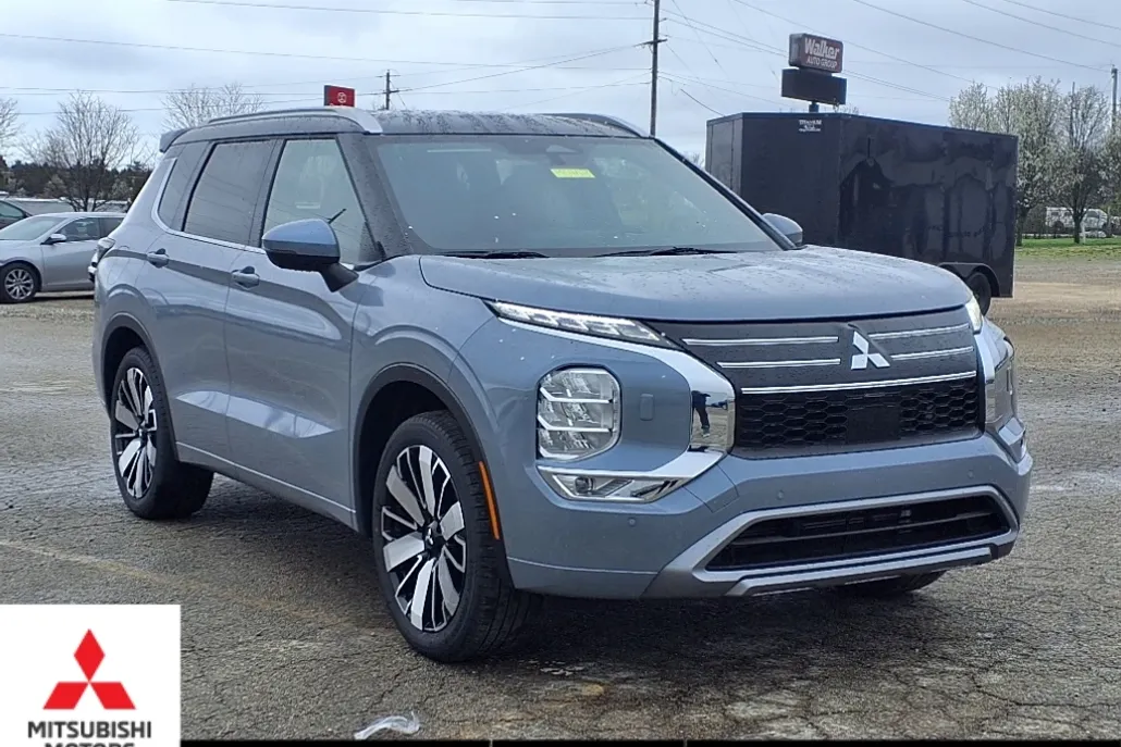 2025 Mitsubishi Outlander SEL S-AWC photo 1
