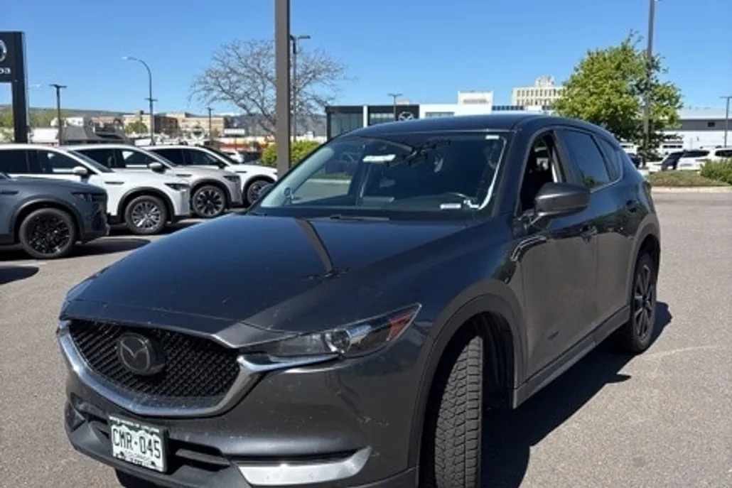 2018 Mazda CX-5 Touring photo 1