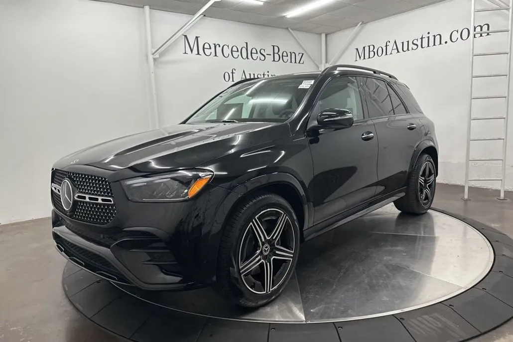 2026 Mercedes Benz GLE 450e 4MATIC photo 1