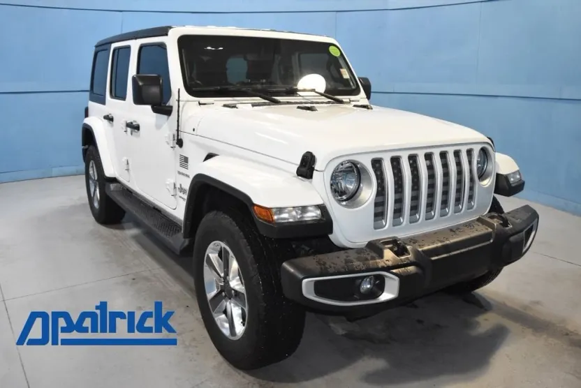 2022 Jeep Wrangler Unlimited Sahara photo 1