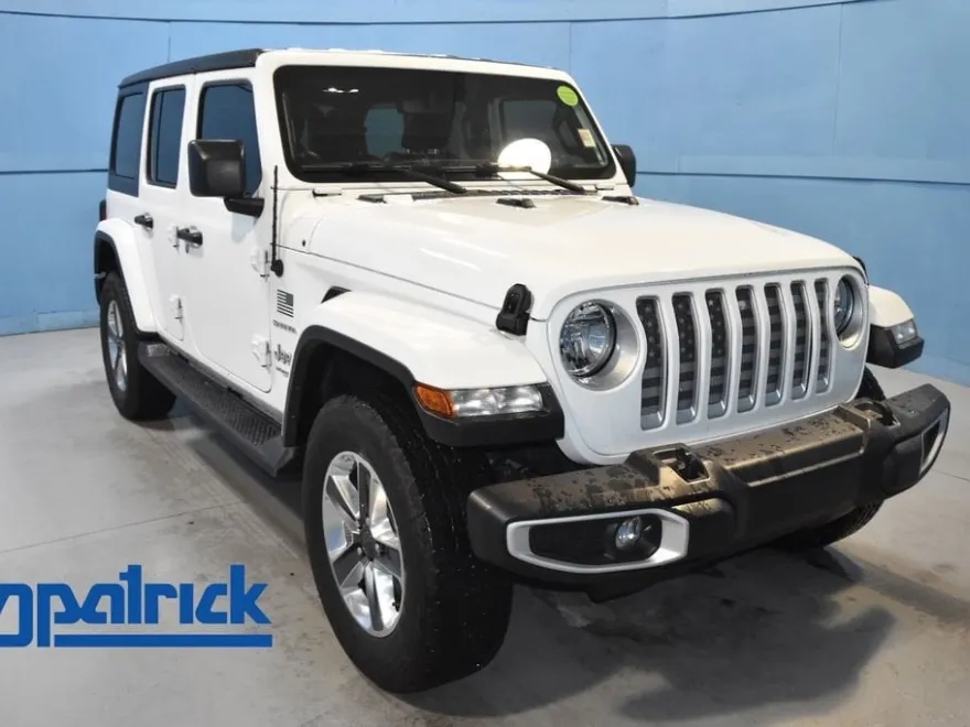 2022 Jeep Wrangler Unlimited Sahara photo 1