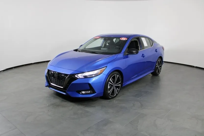 2023 Nissan Sentra SR photo 1