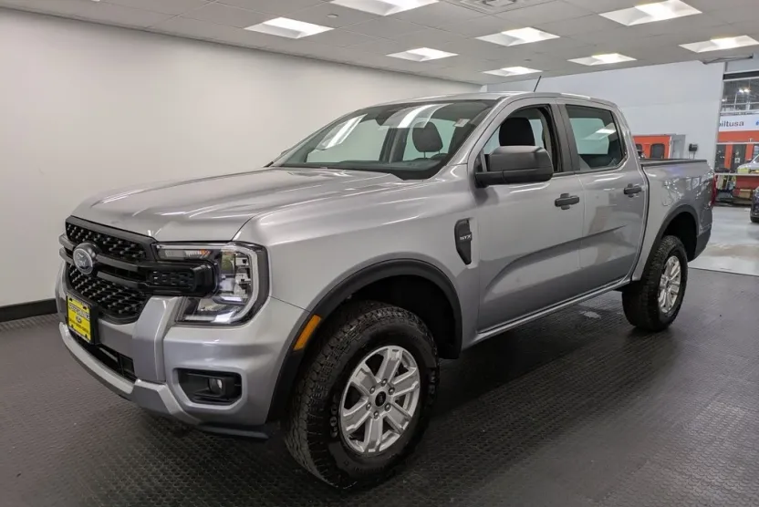 2024 Ford Ranger XL photo 1