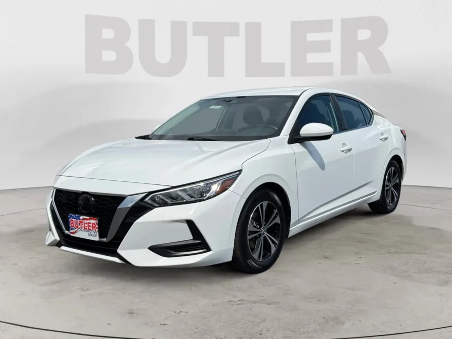 2022 Nissan Sentra SV photo 1