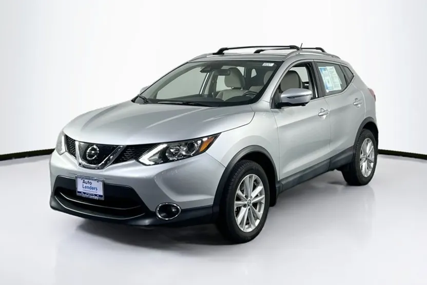 2019 Nissan Rogue Sport SV photo 1