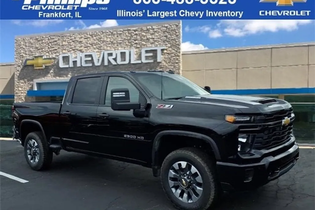 2026 Chevrolet Silverado 2500HD Custom photo 1