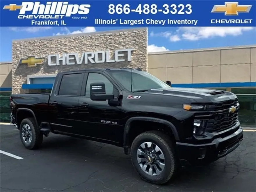 2026 Chevrolet Silverado 2500HD Custom photo 1