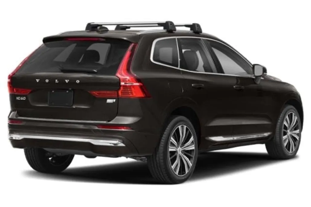 2022 Volvo XC60 Recharge Hybrid Inscription Expression photo 1