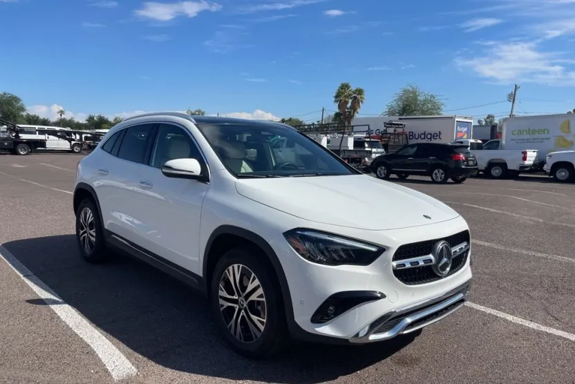 2025 Mercedes Benz GLA 250 photo 1