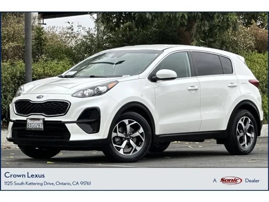 2022 Kia Sportage LX photo 1