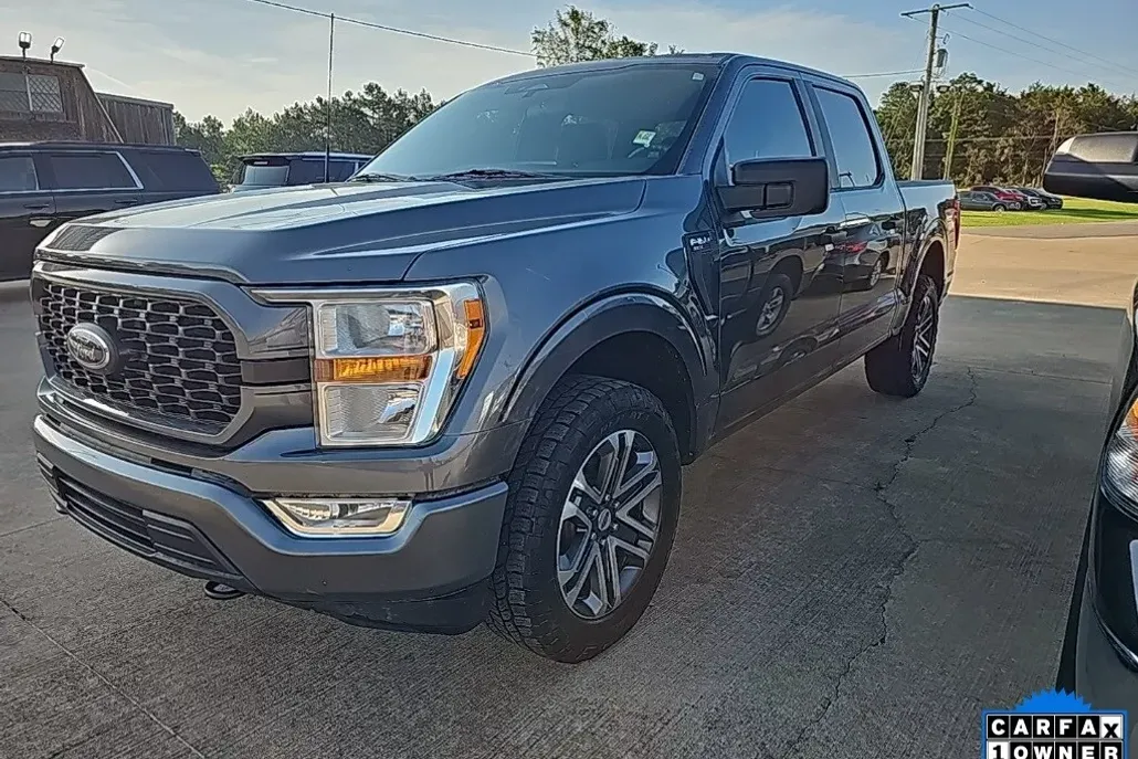 2022 Ford F-150 XL photo 1