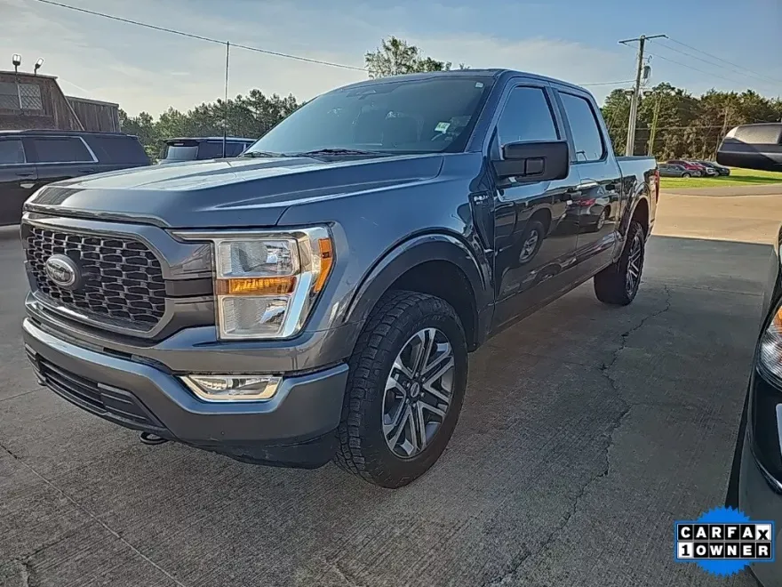2022 Ford F-150 XL photo 1